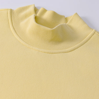 345g Relaxed fleece mock neck sweatshirt
